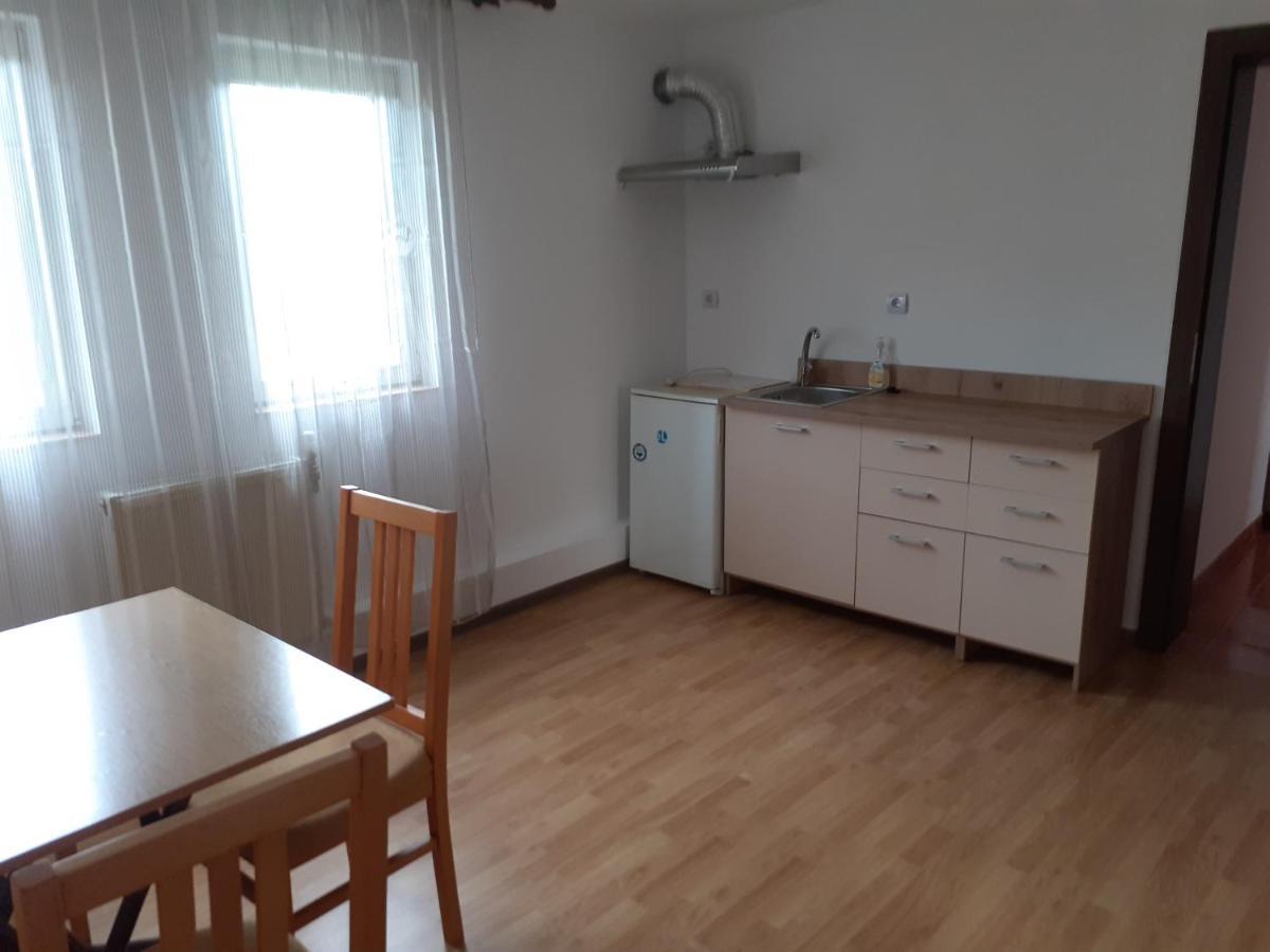 Casa Cionca Guest House Gilau Ngoại thất bức ảnh